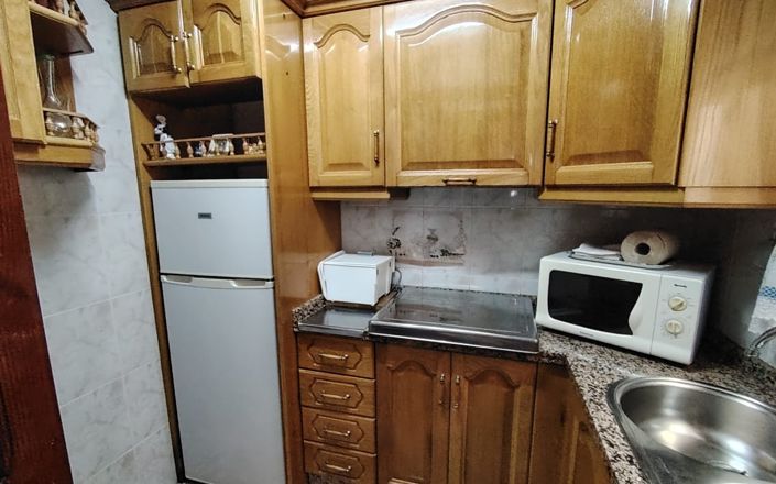 Image No.8-3 Bed House for sale