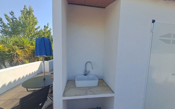 Image No.49-7 Bed House for sale