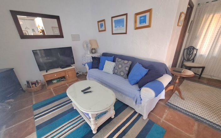 Image No.56-7 Bed House for sale