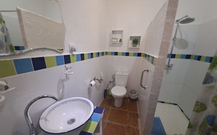 Image No.63-7 Bed House for sale