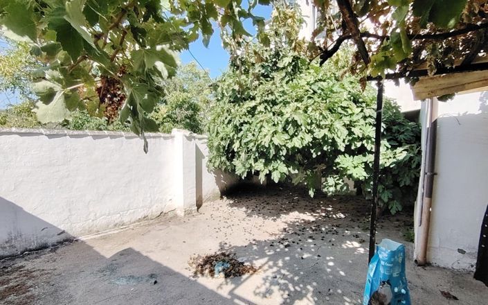 Image No.14-6 Bed House for sale