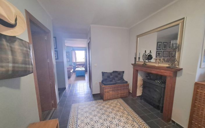 Image No.30-7 Bed House for sale