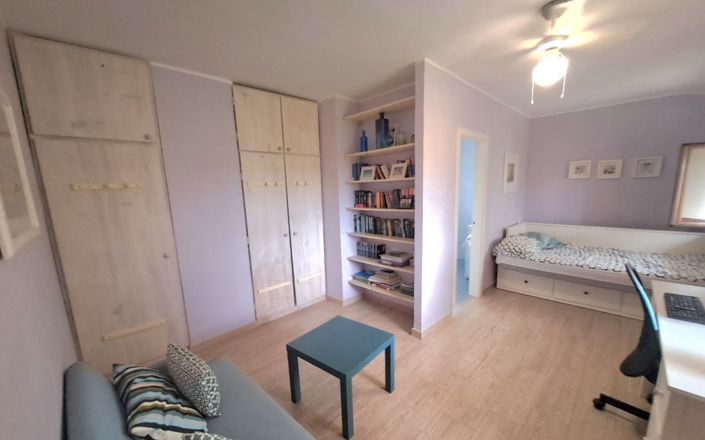 Image No.47-7 Bed House for sale