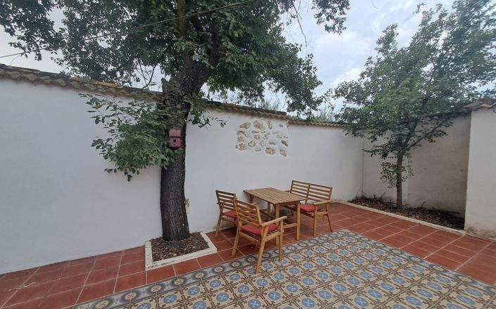 Image No.5-7 Bed House for sale