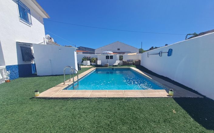 Image No.3-7 Bed House for sale