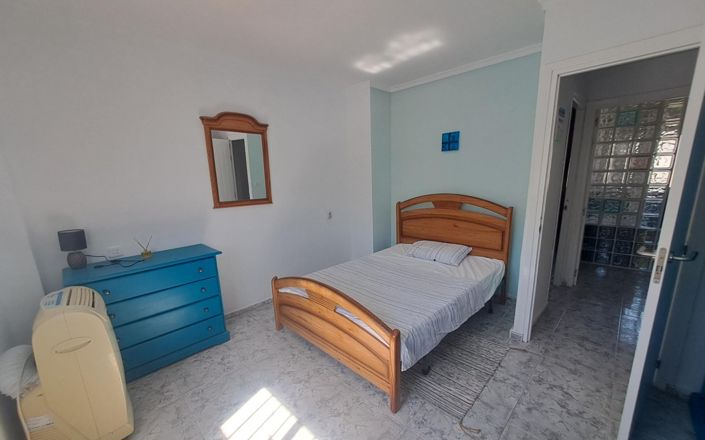 Image No.30-7 Bed House for sale