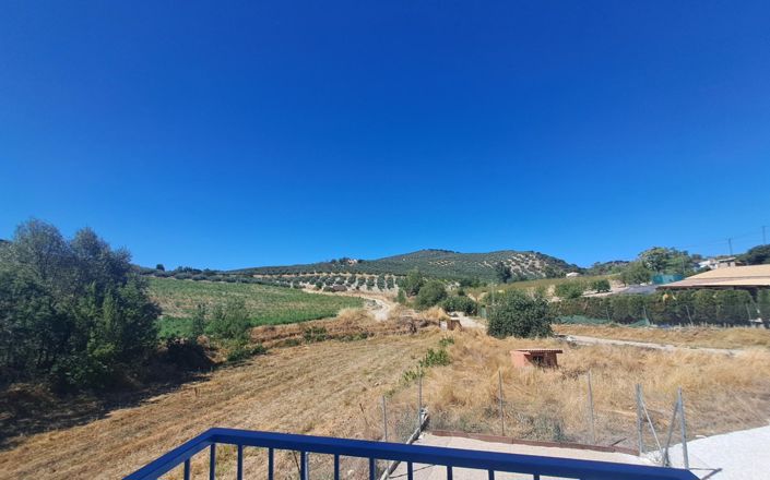 Image No.45-7 Bed House for sale