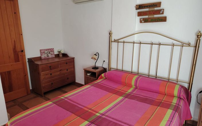 Image No.37-5 Bed House for sale