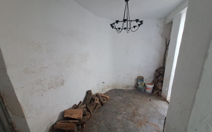 Image No.26-3 Bed House for sale