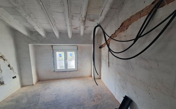 Image No.21-House for sale