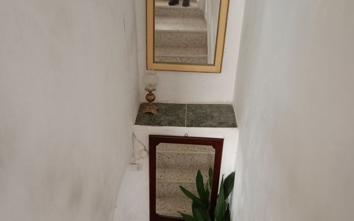 Image No.10-2 Bed House for sale