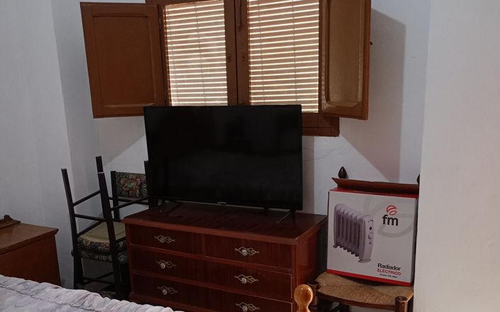 Image No.15-2 Bed House for sale