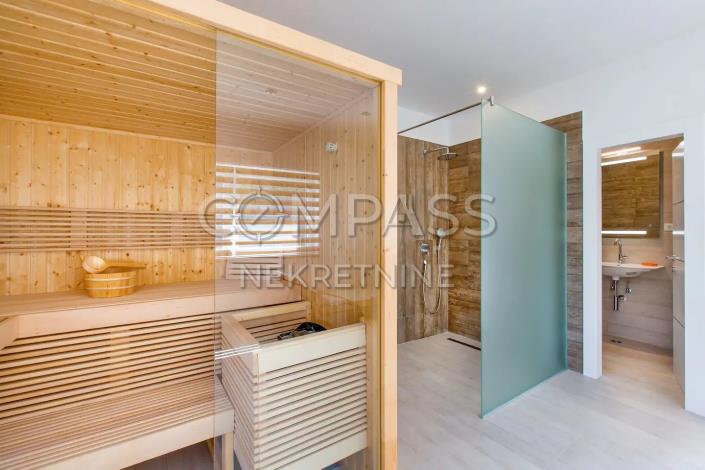 Image No.3-Villa de 4 chambres à vendre à Lokva Rogoznica