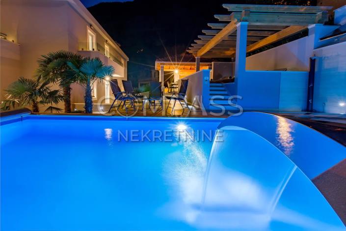 Image No.21-Villa de 4 chambres à vendre à Lokva Rogoznica