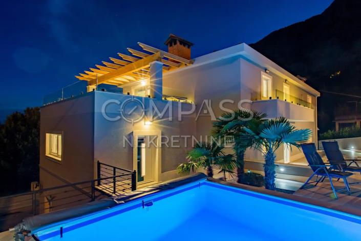 Image No.22-Villa de 4 chambres à vendre à Lokva Rogoznica