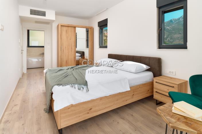 Image No.18-4 Bed Villa for sale