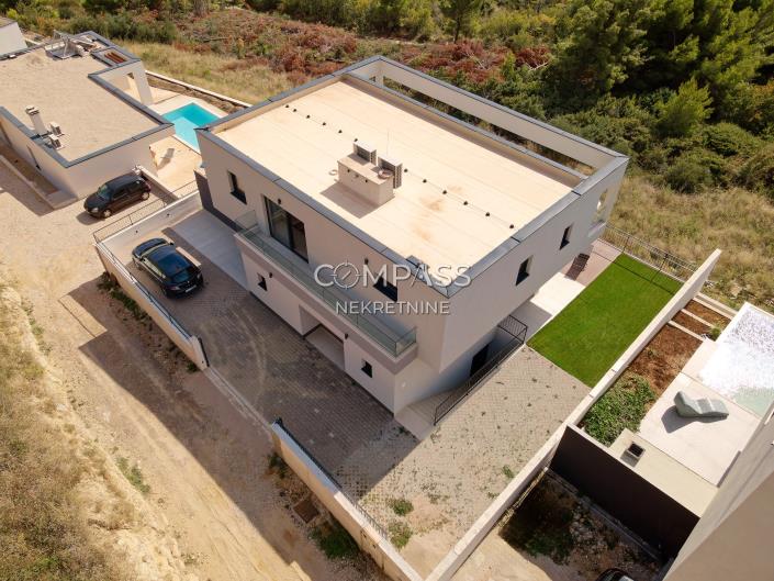 Image No.42-4 Bed Villa for sale