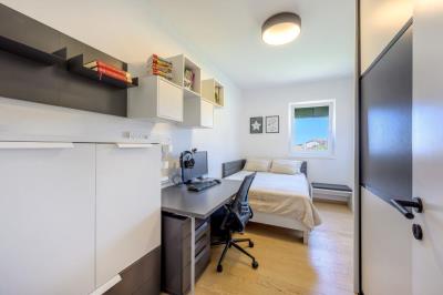 morska-vila-4-znjan-split-98-m2-trosobni-stan-slika-247371264