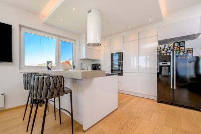 morska-vila-4-znjan-split-98-m2-trosobni-stan-slika-247371269