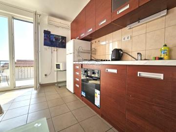 kuca-omis-375-00-m2-slika-252135745