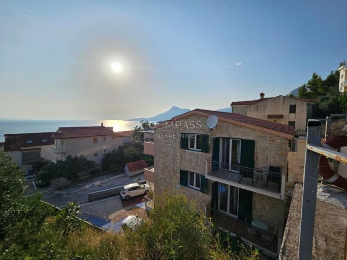 Image No.3-Maison / Villa de 9 chambres à vendre à Omiš