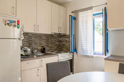 13-Bratus--10-seconds-from-the-beach--2bedroom-house-for-sale_3