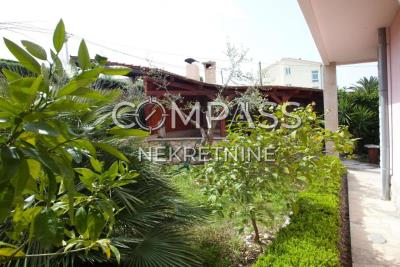 zhouse-for-sale-Stobrec_2