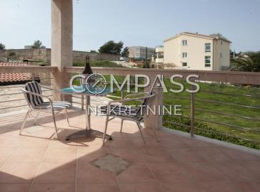 zhouse-for-sale-Stobrec_7