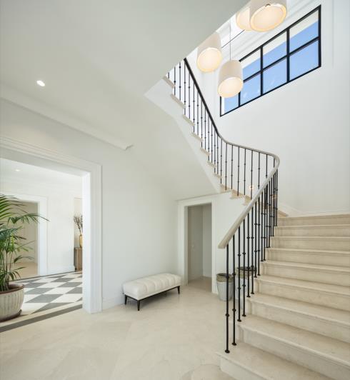 Image No.9-6 Bed House/Villa for sale