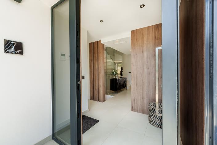 Image No.21-5 Bed Villa / Detached for sale