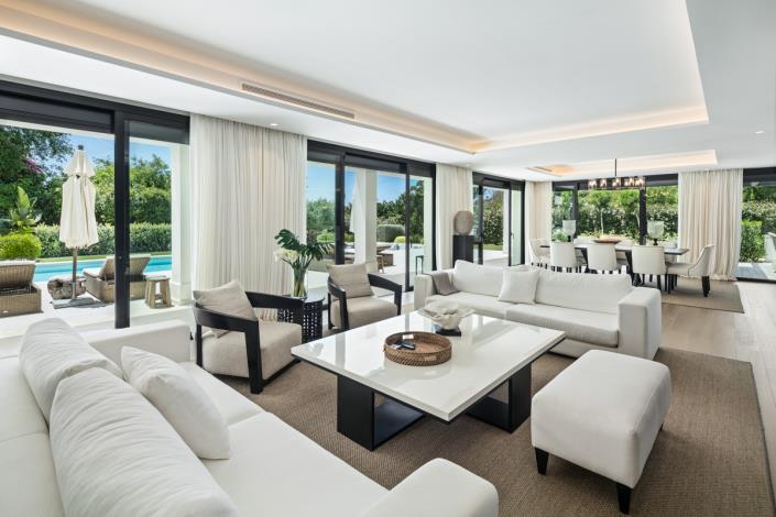 Image No.5-5 Bed Villa for sale