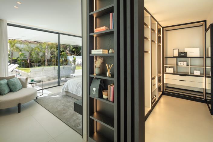 Image No.20-Villa de 5 chambres à vendre à Nueva Andalucia