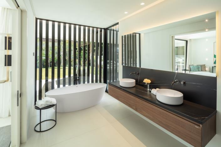 Image No.23-Villa de 5 chambres à vendre à Nueva Andalucia