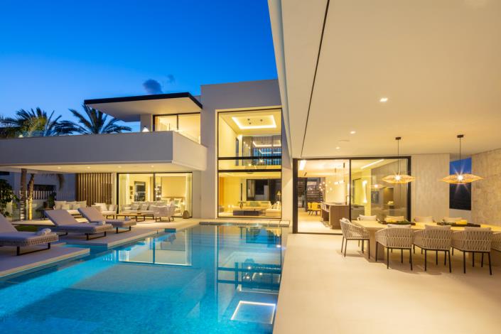 Image No.29-Villa de 5 chambres à vendre à Nueva Andalucia