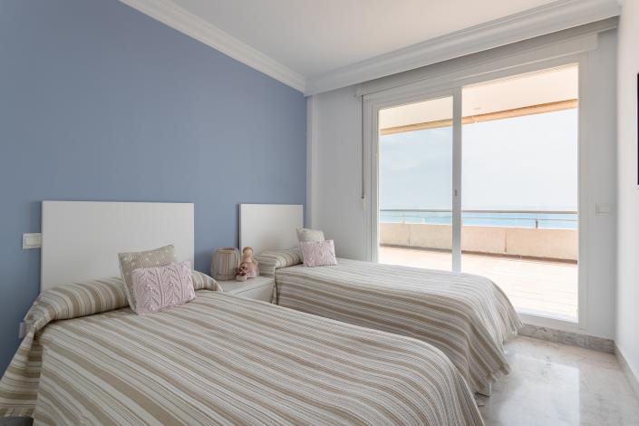 Image No.13-3 Bed Penthouse for sale