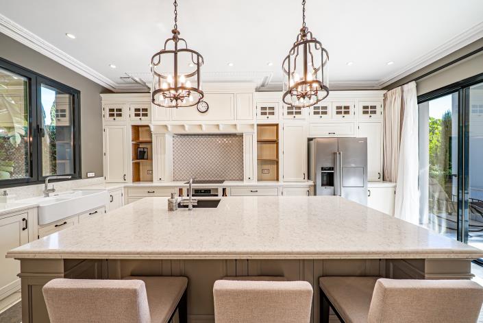 Image No.9-6 Bed Villa for sale