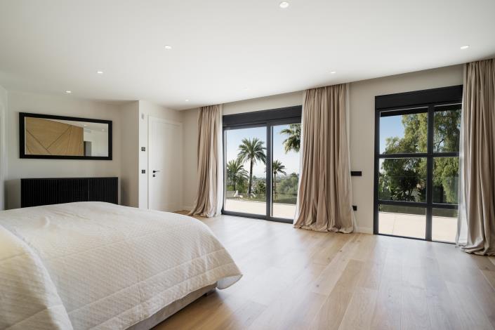 Image No.13-5 Bed Villa for sale