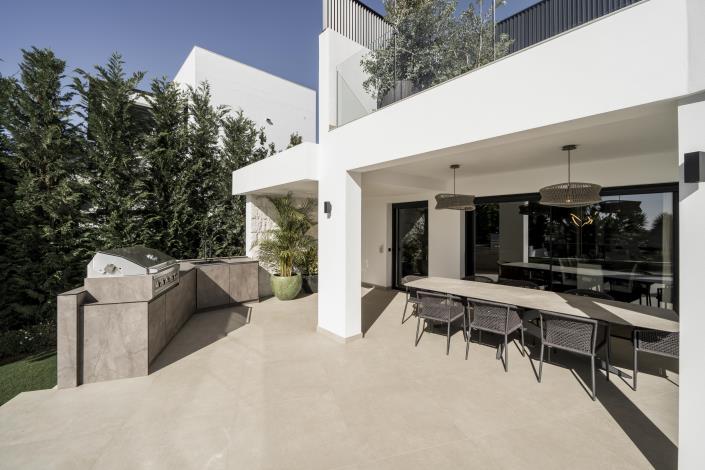 Image No.27-5 Bed Villa for sale