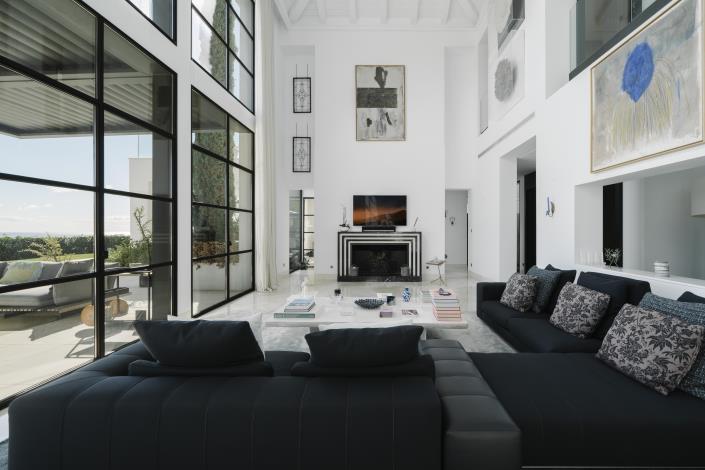 Image No.8-6 Bed Villa for sale