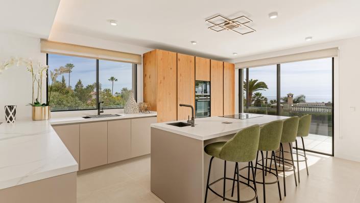 Image No.14-5 Bed Villa for sale