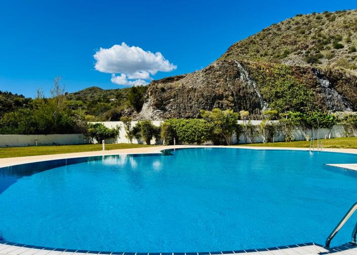 Image No.45-3 Bed Apartment for sale