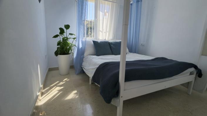 Image No.37-3 Bed Apartment for sale