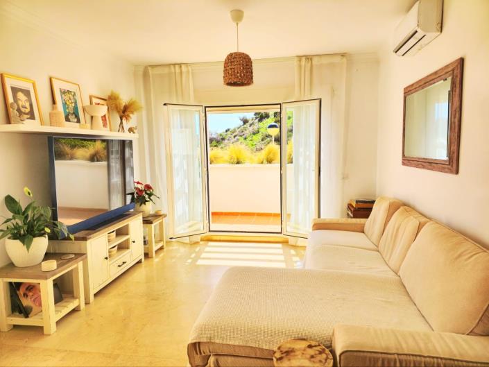 Image No.35-3 Bed Apartment for sale