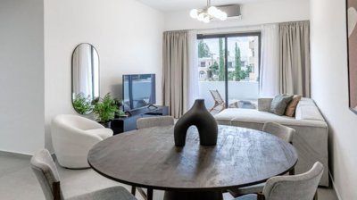 9e6a4258-1733-4f70-8002-4217121ecced