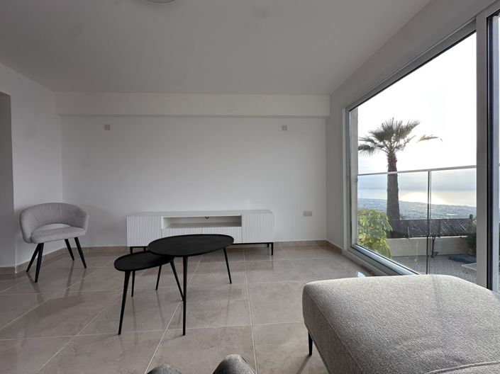 Image No.16-5 Bed House for sale