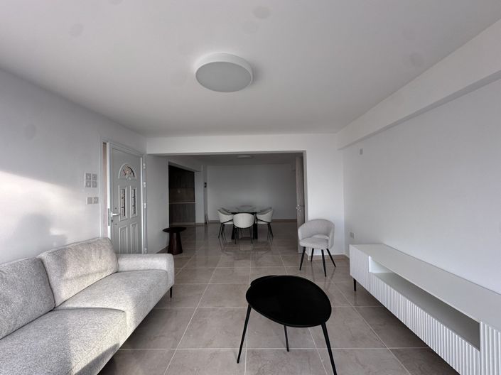 Image No.30-5 Bed House for sale