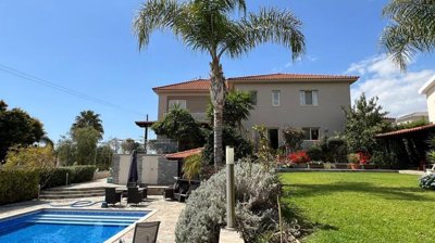 4ed90139-3018-4e42-8d7e-67fbea8095b4