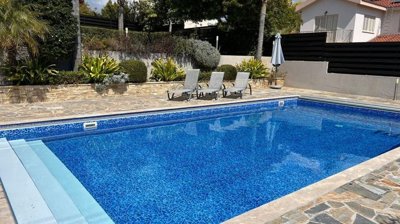 f0e12ef4-7c49-453f-8501-5bef01bd08a5