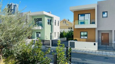 225e189f-a35f-4c15-9b61-8ca57439d536