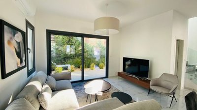 01b1a54c-3d88-41ee-a101-8b14cafc0897